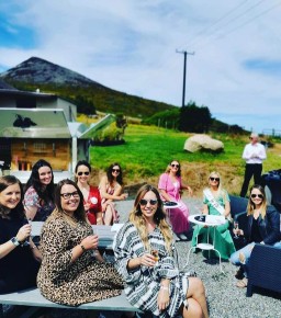 HEN PARTY IDEAS WITH THE ART OF BUBBLES